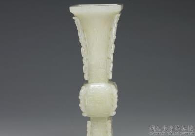 图片[2]-Jade square gu vase with plantain-leaf pattern, Qing dynasty (1644-1911)-China Archive